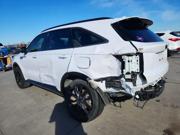 5XYRK4LF3MG026911 2021 KIA SORENTO - Image 2