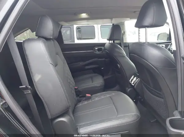 5XYRK4LF3MG037696 2021 KIA SORENTO - Image 8