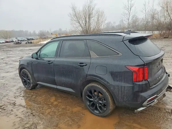 5XYRK4LF3NG128422 2022 KIA SORENTO - Image 2