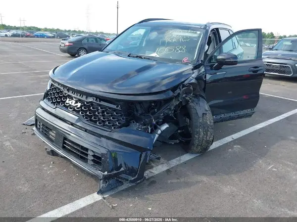 5XYRK4LF3NG155006 2022 KIA SORENTO - Image 2