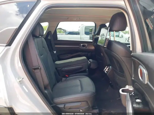 5XYRK4LF3PG166963 2023 KIA SORENTO - Image 8