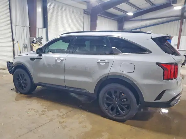 5XYRK4LF3PG210668 2023 KIA SORENTO - Image 2