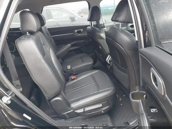 5XYRK4LF3PG211044 2023 KIA SORENTO - Image 8