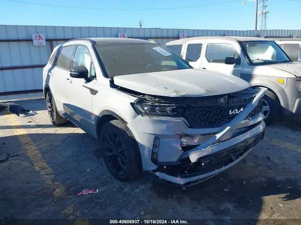5XYRK4LF3PG219581 2023 KIA SORENTO - Image 1