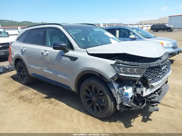 5XYRK4LF3PG248305 2023 KIA SORENTO - Image 1