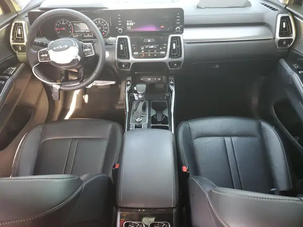 5XYRK4LF4NG111435 2022 KIA SORENTO - Image 8