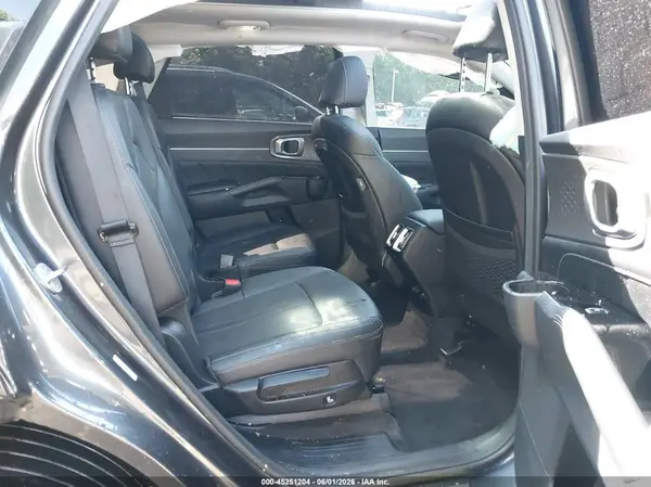 5XYRK4LF4NG129983 2022 KIA SORENTO - Image 8