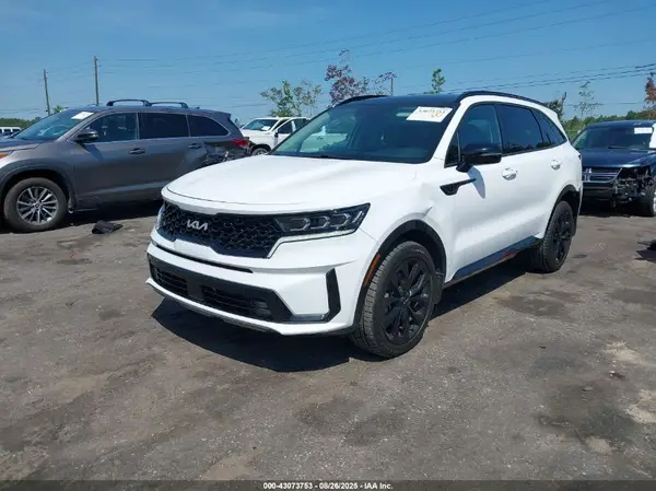 5XYRK4LF4NG144709 2022 KIA SORENTO - Image 2