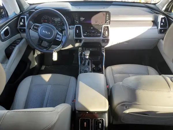 5XYRK4LF4NG154494 2022 KIA SORENTO - Image 8