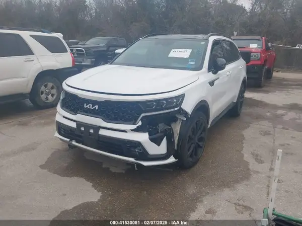 5XYRK4LF4PG208220 2023 KIA SORENTO - Image 2