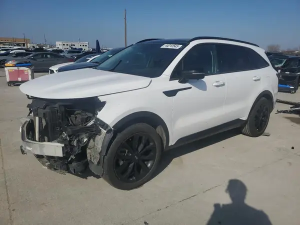 5XYRK4LF5MG047825 2021 KIA SORENTO - Image 1