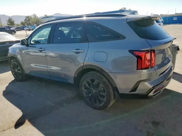 5XYRK4LF5MG062499 2021 KIA SORENTO - Image 2