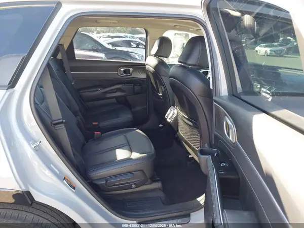 5XYRK4LF5PG183926 2023 KIA SORENTO - Image 8