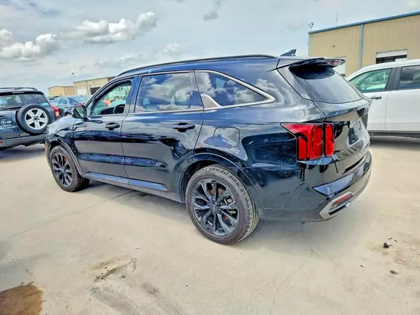 5XYRK4LF6MG031374 2021 KIA SORENTO - Image 2