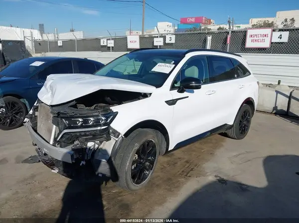 5XYRK4LF6MG044920 2021 KIA SORENTO - Image 2