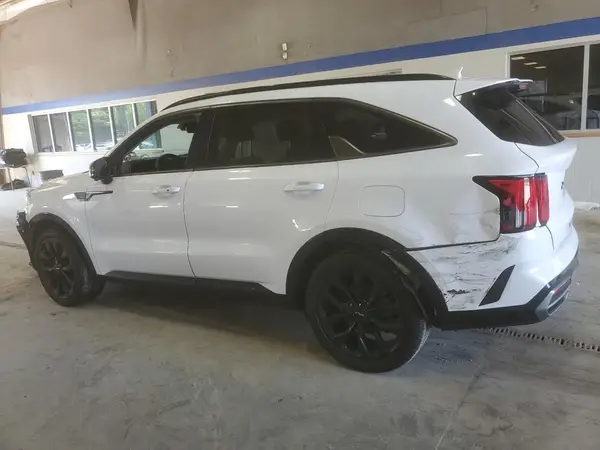 5XYRK4LF6NG090281 2022 KIA SORENTO - Image 2