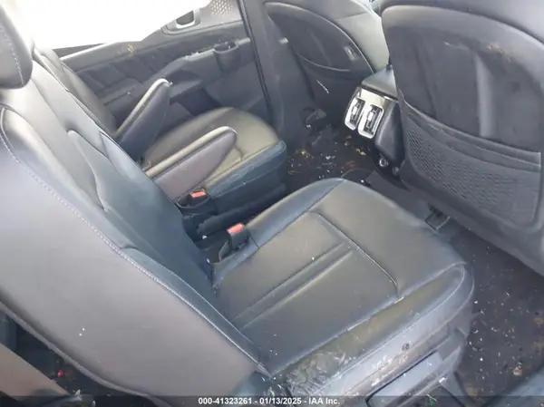 5XYRK4LF6PG165788 2023 KIA SORENTO - Image 8