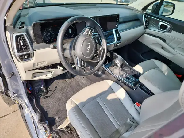 5XYRK4LF6PG175110 2023 KIA SORENTO - Image 8