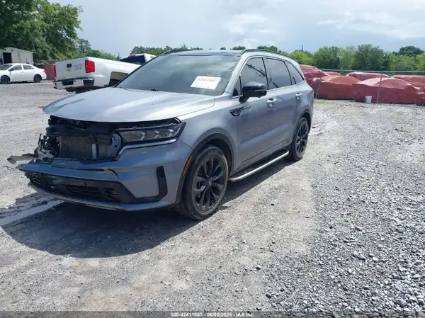 5XYRK4LF7MG037510 2021 KIA SORENTO - Image 2