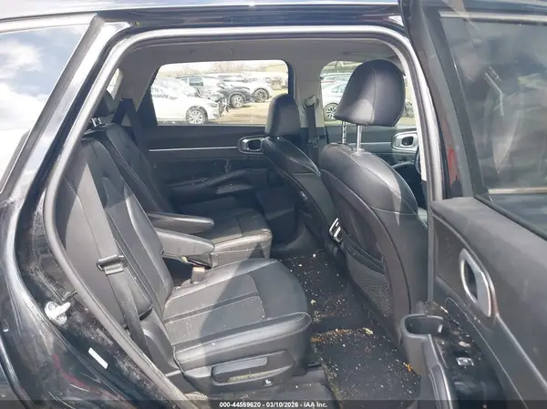 5XYRK4LF7NG086448 2022 KIA SORENTO - Image 8