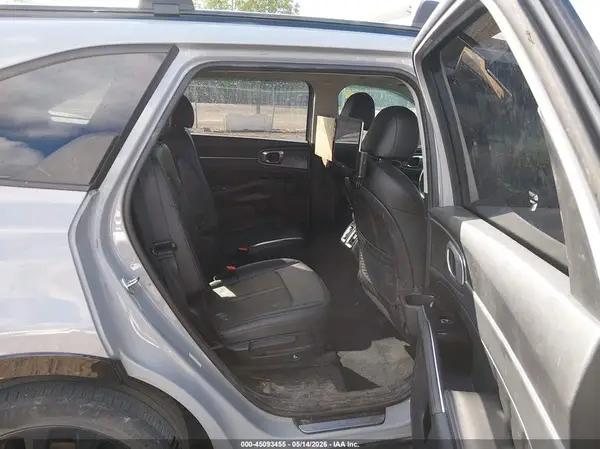 5XYRK4LF7NG096462 2022 KIA SORENTO - Image 8