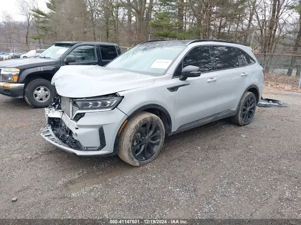 5XYRK4LF7NG120176 2022 KIA SORENTO - Image 2