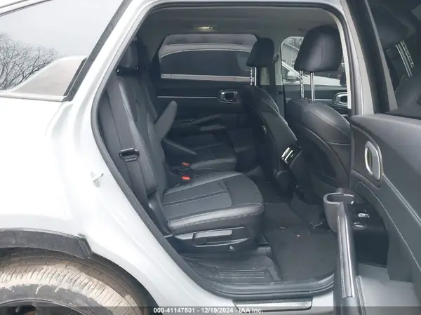 5XYRK4LF7NG120176 2022 KIA SORENTO - Image 8