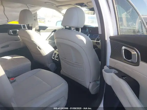 5XYRK4LF8MG047849 2021 KIA SORENTO - Image 8