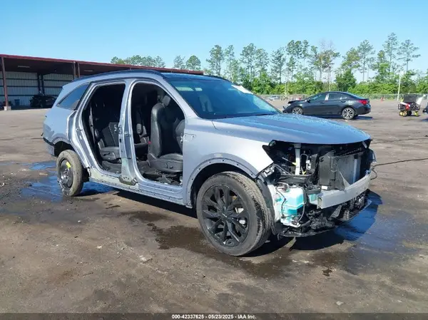 5XYRK4LF8NG093053 2022 KIA SORENTO - Image 1