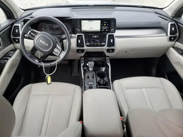5XYRK4LF8NG150383 2022 KIA SORENTO - Image 8