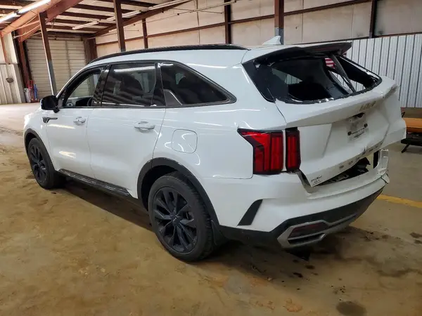 5XYRK4LF8NG159441 2022 KIA SORENTO - Image 2