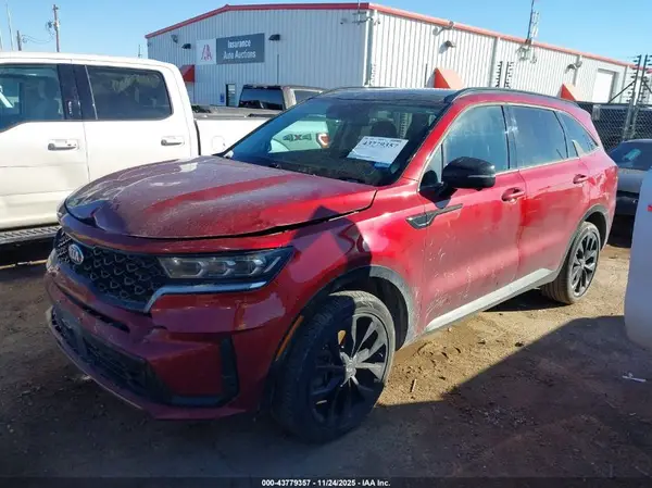 5XYRK4LF9MG066474 2021 KIA SORENTO - Image 2