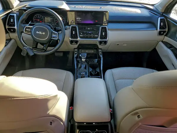 5XYRK4LF9NG114105 2022 KIA SORENTO - Image 8