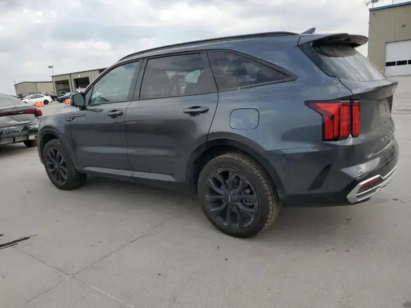 5XYRK4LF9NG152871 2022 KIA SORENTO - Image 2