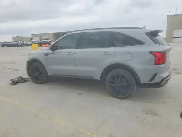 5XYRK4LF9PG163727 2023 KIA SORENTO - Image 2
