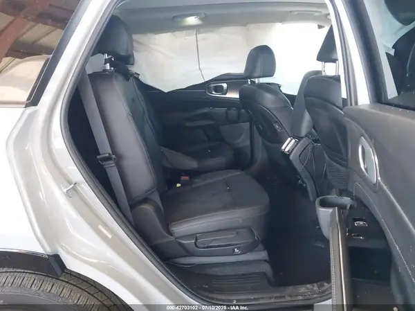 5XYRK4LF9PG239138 2023 KIA SORENTO - Image 8