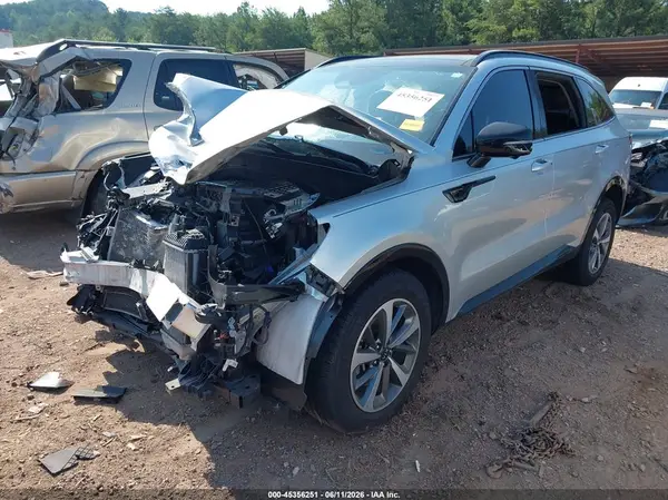 5XYRK4LFXMG047660 2021 KIA SORENTO - Image 2