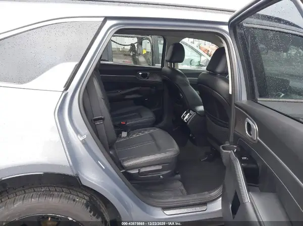 5XYRK4LFXMG059033 2021 KIA SORENTO - Image 8
