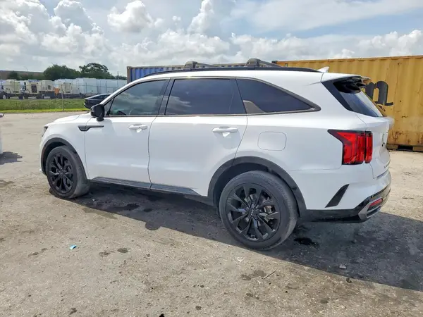 5XYRK4LFXNG126411 2022 KIA SORENTO - Image 2