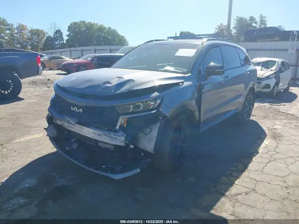 5XYRK4LFXNG134167 2022 KIA SORENTO - Image 2