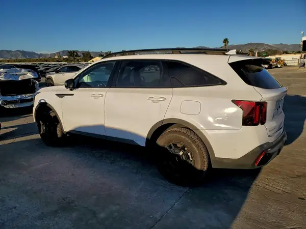 5XYRKDJF1RG311455 2024 KIA SORENTO - Image 2