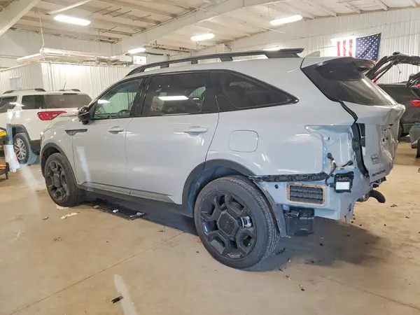 5XYRKDJF2SG318467 2025 KIA SORENTO - Image 2