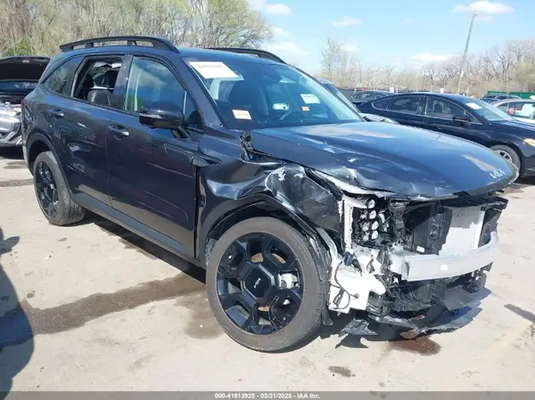 5XYRKDJF3RG307648 2024 KIA SORENTO - Image 1