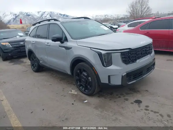 5XYRKDJF4RG269153 2024 KIA SORENTO - Image 1