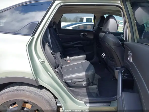 5XYRKDJF4RG308243 2024 KIA SORENTO - Image 8