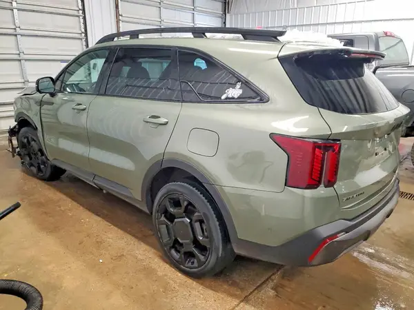 5XYRKDJF4SG327462 2025 KIA SORENTO - Image 2