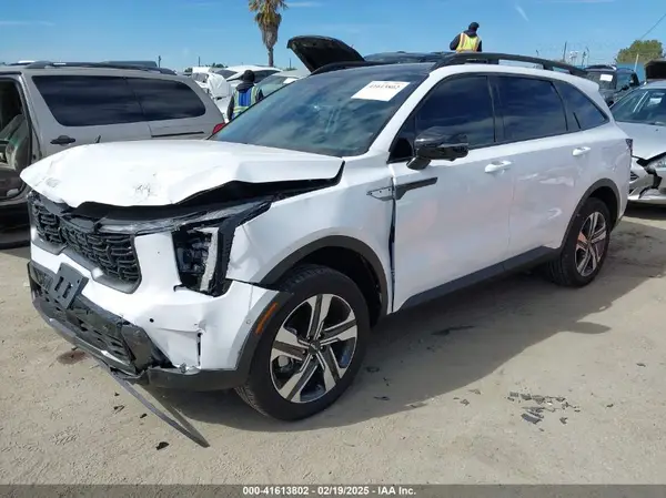 5XYRKDJF5RG267377 2024 KIA SORENTO - Image 2