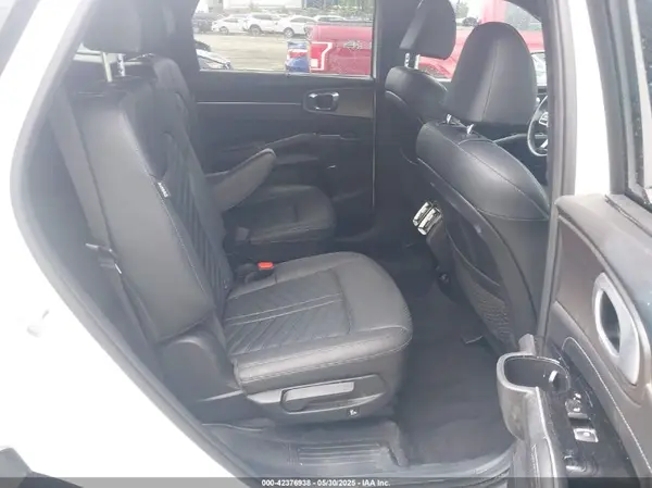 5XYRKDJF5RG271333 2024 KIA SORENTO - Image 8