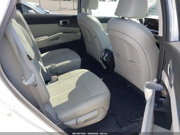 5XYRKDJF5SG356405 2025 KIA SORENTO - Image 8