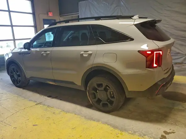 5XYRKDJF5TG409427 2026 KIA SORENTO - Image 2